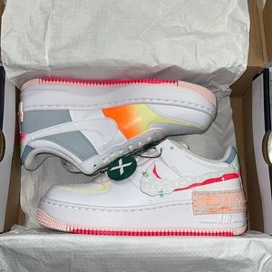 NWT Nike Air Force 1 Shadow